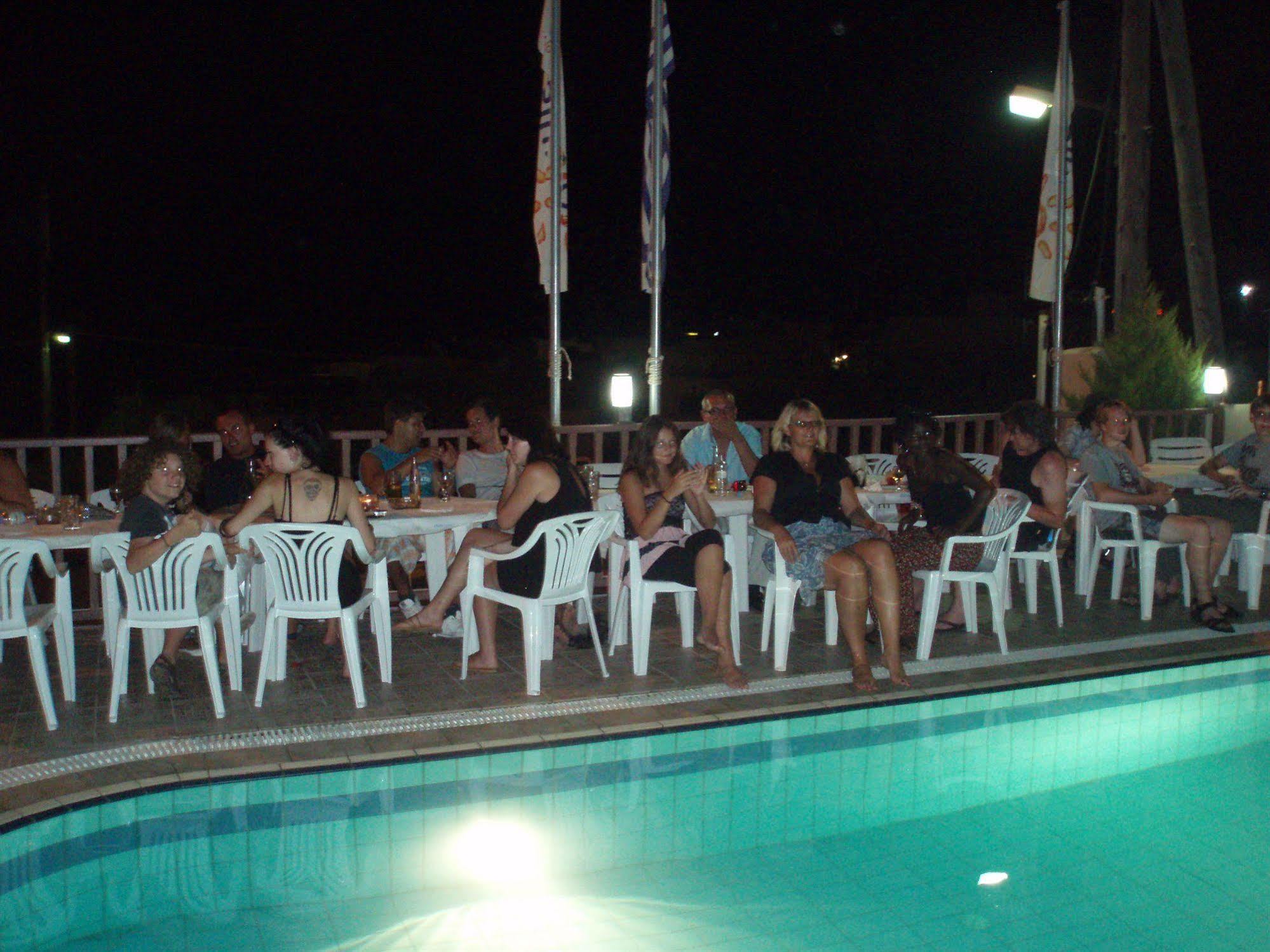 Memories Apartments Stalida Esterno foto