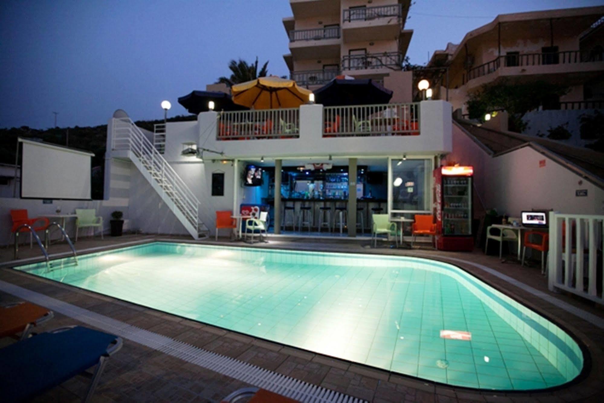 Memories Apartments Stalida Esterno foto