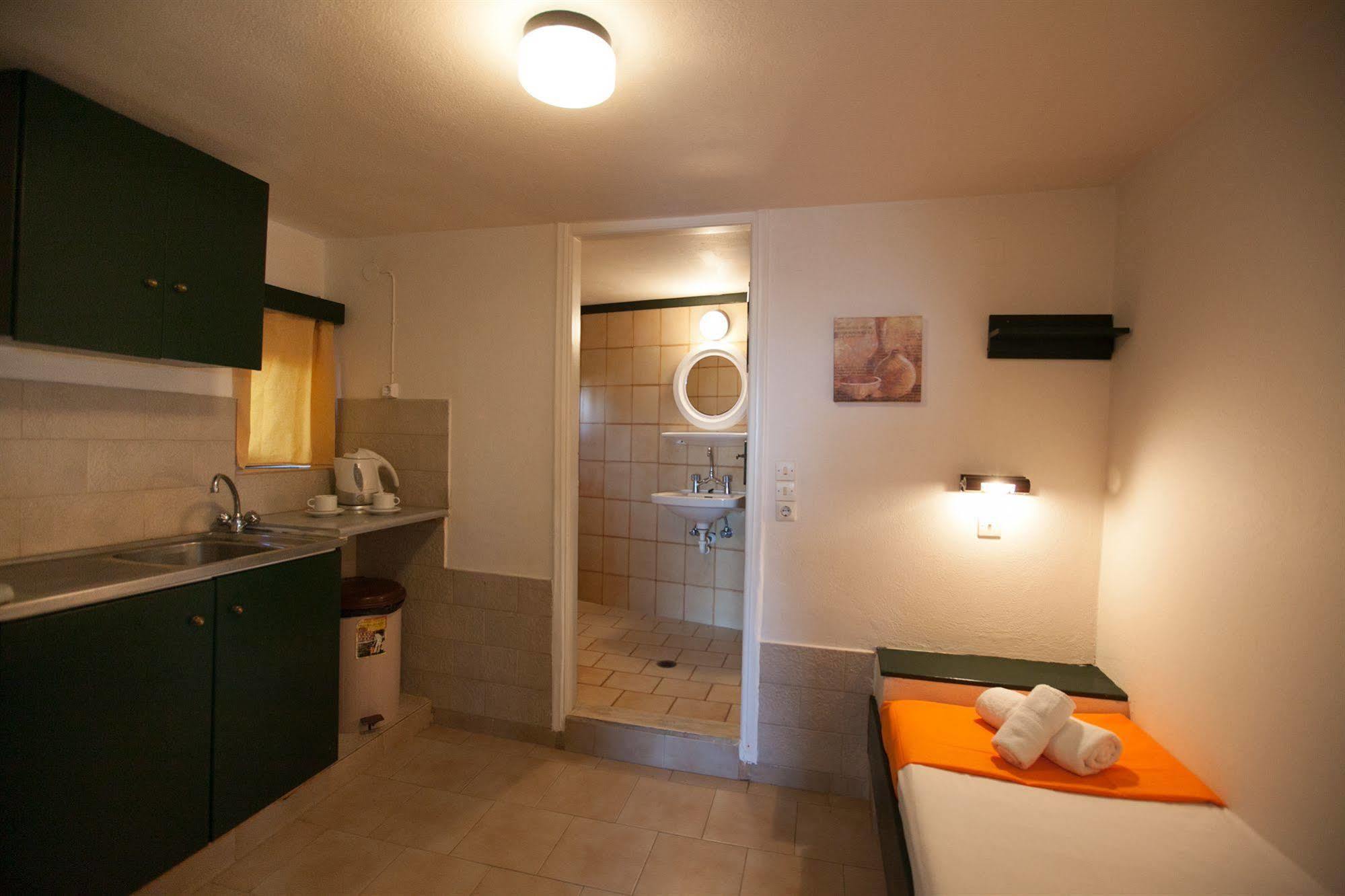 Memories Apartments Stalida Esterno foto