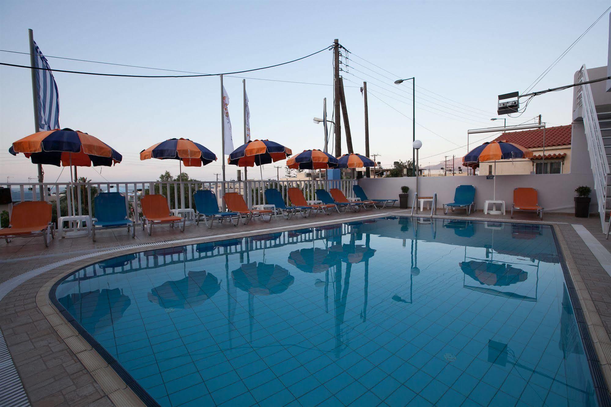 Memories Apartments Stalida Esterno foto